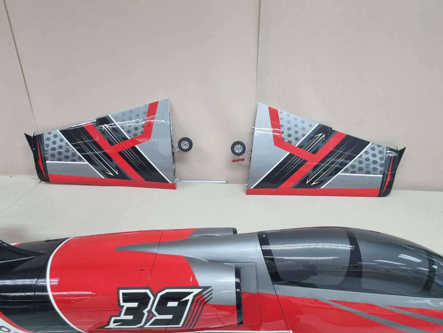 EA L39 Sport