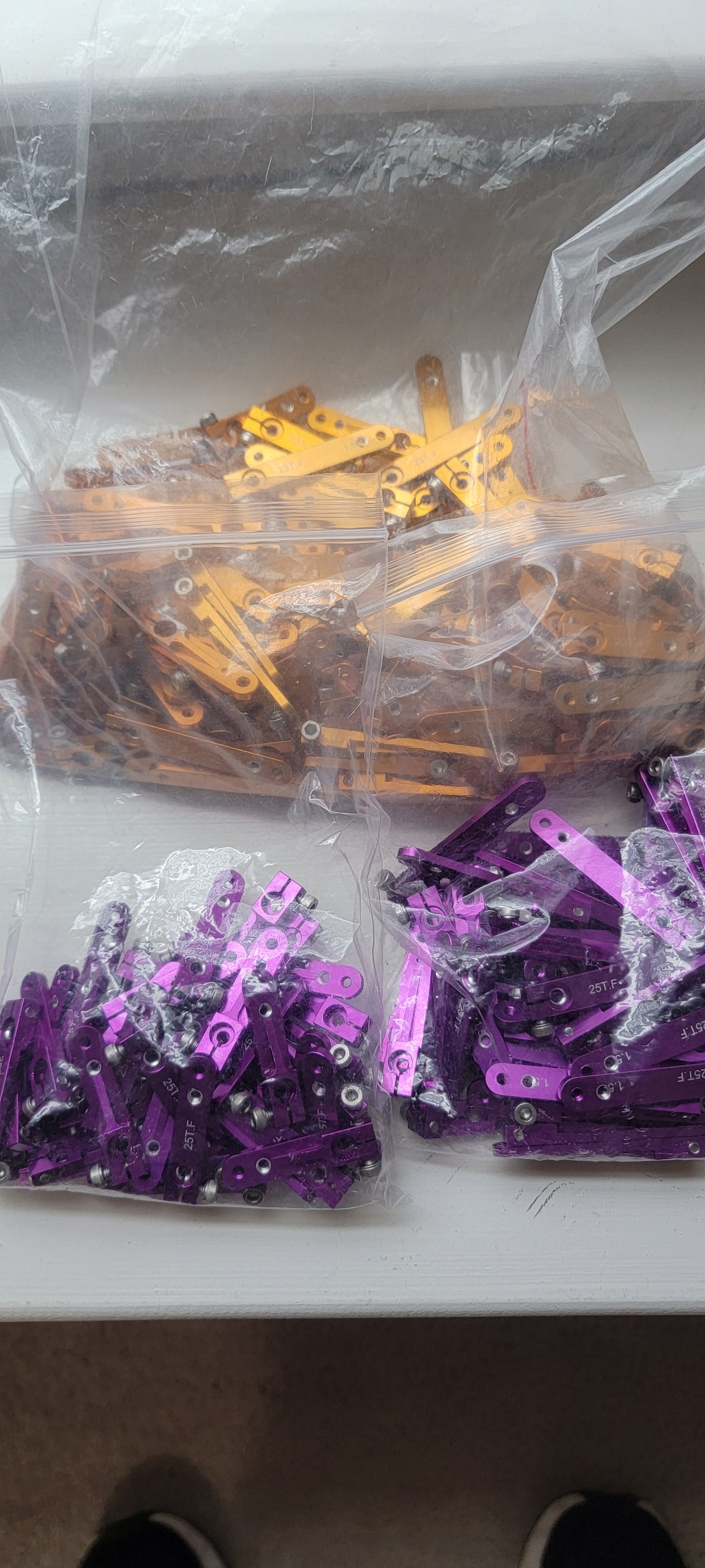 Aluminum servo arms 23T gold fit JR and Spektrum