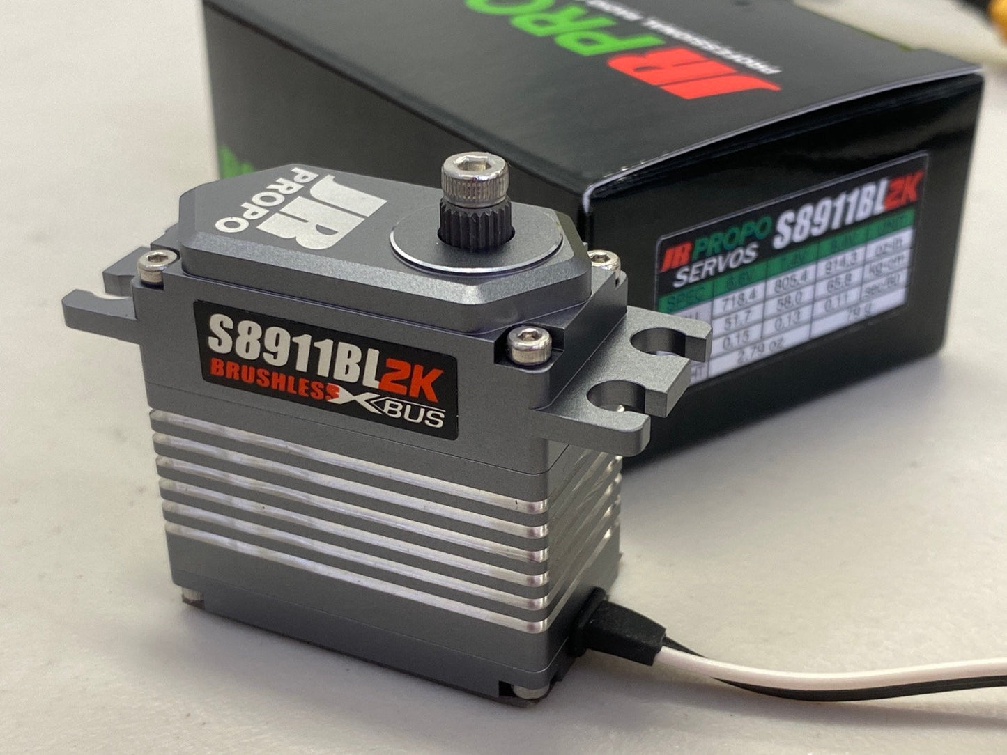 JR 8911S BL 2K servo